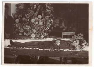 30s Post mortem Funeral Handsome young boy Dead child Coffin USSR antique photo 3