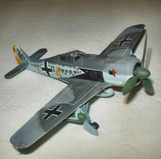 Armour Bf 109 Messerschmitt Luftwaff Siegfried Schnell Ww Ii Aces 1/48 98032