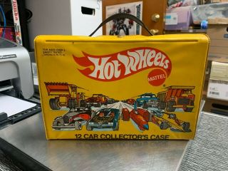 Vintage Mattel 1983 Hot Wheels Yellow 24 Car Collectors Case 8227 W/ Cars