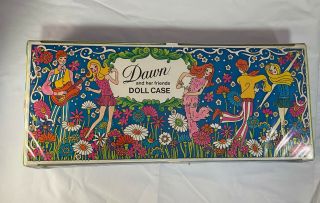 Vintage 1970 Dawn And Her Friends Doll Case With 5 Dolls And Clothes