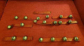 Set Of 19 Antique Brass Christmas Sleigh Bells W/beautiful Sound & Leather Strap