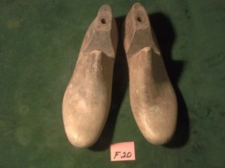 Vintage Pair Wood Size 11 - 1/2 E 400 Untied Industrial Shoe factory Last F - 20 3