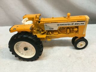 Minneapolis Moline G750 1/16 Diecast Farm Tractor Collectible,  Dyersville Iowa