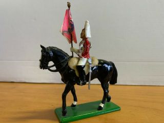 Vintage 1988 W Britain Metal Toy Soldier Mounted On Horse With Flag