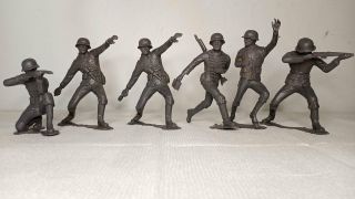 Vintage (6) Marx Giant Jumbo Large 6 " Gray Plastic Army Men Figures (k3)