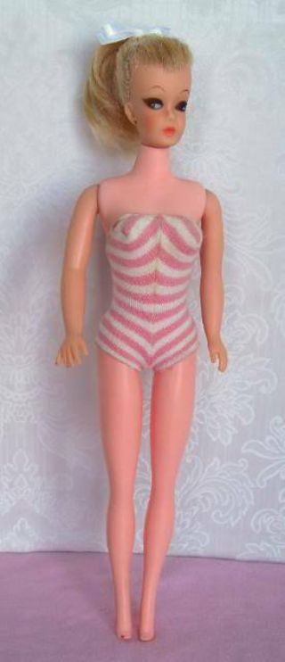 Vintage 1960 ' s MISS BABETTE doll Barbie type RARE - EEGEE 2
