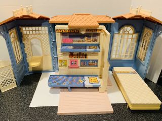 Vintage 1998 Barbie Doll Dream House Fold Up Blue Family Cottage