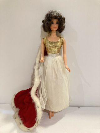 Vintage 1972 Miss America Walk Lively Barbie - So Pretty