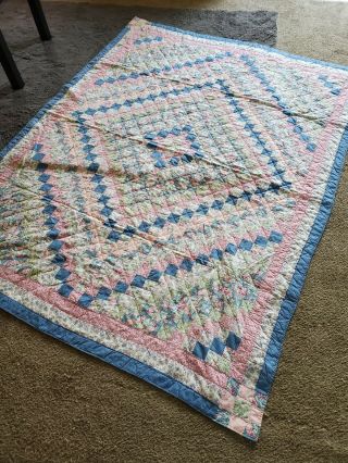 Vintage Quilt,  Trip Around The World Pattern.  Pinks And Blues