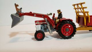 Corgi Gift Set 9 Massey Furguson 165 Tractor With Front End Shovel And Farm Dump 3