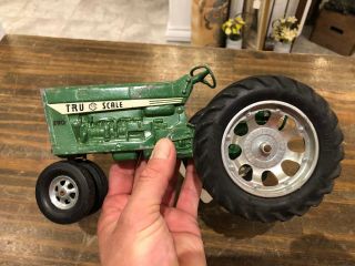 1/16 Vtg Tru - Scale Green Model 890 Narrow Front Tractor By Carter