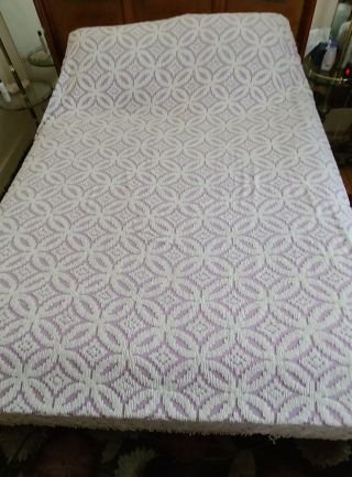 Plush Lavender And White Vintage Chenille Full Size Bedspread Quilt