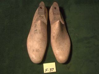 Vintage 1942 Pair Us Navy Size 5 - 1/2 E Gebl Industrial Shoe Factory Lasts F - 37
