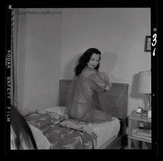 Bunny Yeager 1950s Pin - up Camera Negative Photograph Linda Vargas Fab 2
