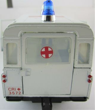 1973 1/28 Mebetoys Land Rover C.  R Croce Rossa Civile Ambulance 8581 Range Police
