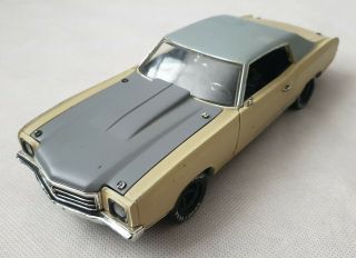 Ertl Racing Champions 1970 Chevrolet Monte Carlo Ss 454 1:18 Scale Diecast Car