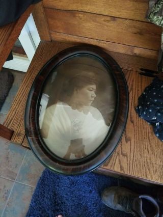 Antique Bubble Convex Glass Portrait Of Woman Wooden Oval Frame 22.  75 " X 16.  75 "