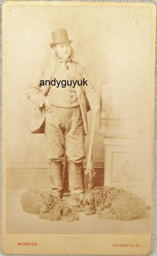 Cdv Hunting Gentleman Curly Coated Retriever Dog Hunter Gun Antique Photo