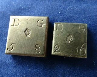Lovely Antique George Iii Brass 1 & 1/2 Guinea Coin Weights,  Withers 2122 (d&g)