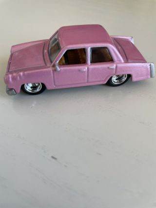 Hot Wheels The Simpsons Family Car Retro Ent.  Loose/mint Pink