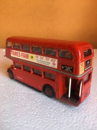 EFE Code 3 London Transport Routemaster Bus RM2001 Route 9A Boxed 2