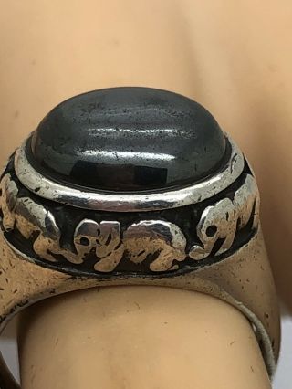Vintage.  925 Sterling Silver Hematite Ring,  Size 7 With 8.  6 Grams.  Elephants