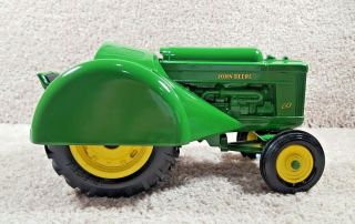 Ertl J.  D Orchard 1993 1/16 Scale Diecast John Deere 60 Tractor Special Edition A