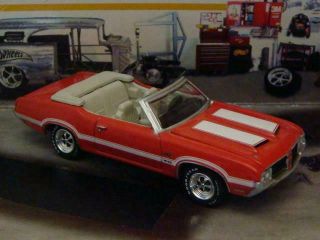1970 70 Oldsmobile Cutlass 442 W - 30 Convertible 1/64 Scale Limited Edition S