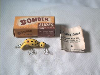 Vintage Old Wood Fishing Lure Bomber Bomberette Yellow Black Spots Nib