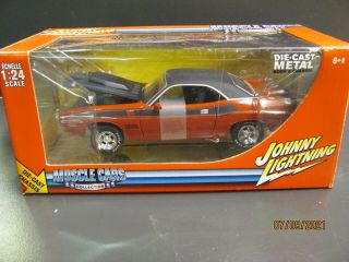 1970 Red Dodge Challenger TA by Johnny Lightning in 1/24 scale 2