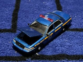 Greenlight Diecast - 2008 Ford Crown Victoria York State Trooper 1:64 Scale