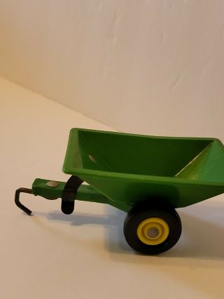 Ertl 1/16 John Deere Plastic Lawn Garden Cart Wagon Tractor Farm Metal Hitch Toy