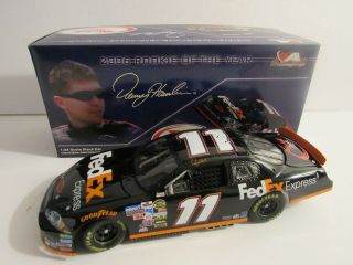 1:24 Denny Hamlin 11 Express Rookie Of The Year 2006 Limited Edition