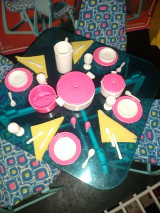 1977 Barbie Dream House Dining Table And Chairs With Box 3