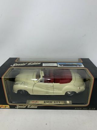 Maisto 1955 Bmw 502 Cream Ivory Red 1:18 Diecast Car Special Edition