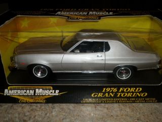 Ertl American Muscle 1976 Ford Gran Torino