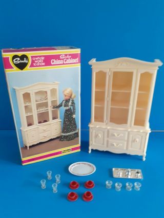 Boxed Vintage Pedigree Sindy Doll Furniture.  China Cabinet & Accessories