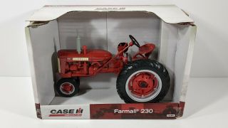 Ertl Case Farmall 230 Tractor Red 1:16 Scale Diecast