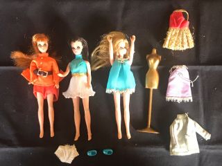3 Vintage 1970 Topper Dawn Dolls And Extra Cloths