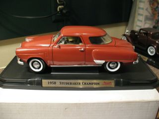 Road Signature 1:18 1950 Studebaker Champion