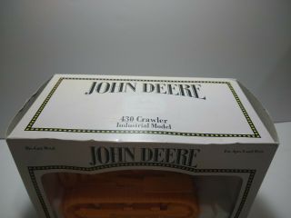 John Deere 430 Crawler Industrial Model open box 1:16 die cast Ertl 5771 2