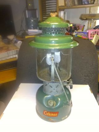 Vtg 8 / 1956 Coleman Oil Lantern 220e Camping Pyrex - Glass Usa Light Handle