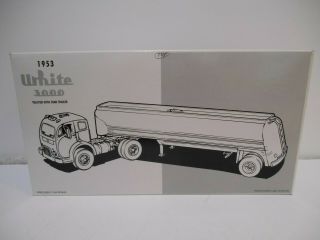 First Gear 1953 White 3000 Cities Service Tractor With Tank Trailer 1/34 Scale