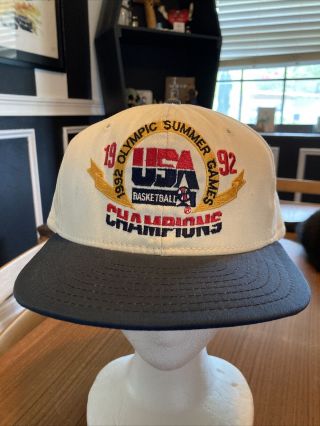 Vintage Ajd 1992 Dream Team Usa Basketball Olympic Champions White Snapback Hat