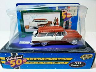 Fabulous Fifties 1955 Pontiac Road Champs 1/43 Scale No 64135 In Brown