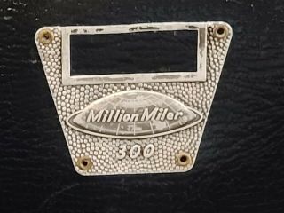 Vintage Million Miler 300 Bowling Ball Bag Hard Shell Case Carrying Case 3