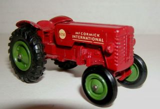 Lesney Matchbox King Size - K - 4 - Mccormick International B250 Tractor Diecast