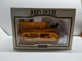 John Deere 430 Crawler Industrial Model 1:16 Scale