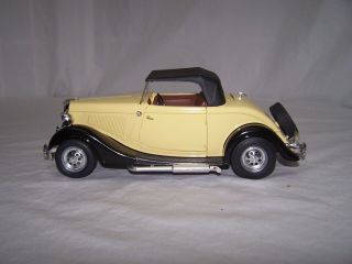 CUSTOM Yellow 1/18 Solido 1934 Ford V8 Roadster Hot Rod 2