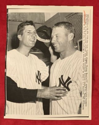 Vintage 1961 Mickey Mantle Ny Yankees Baseball Wire Press Photo Early Antique